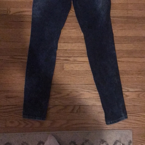 Ardenes eighty two brand jeans. Brand new without tags. Dark denim, ripped. 50$ - Picture 5 of 5